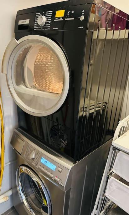Appartamento Renovado Com Ac, 2 Wc Completos, Terraco E Garagem *